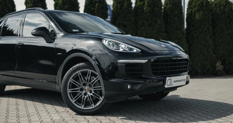 Porsche Cayenne cena 169990 przebieg: 139794, rok produkcji 2015 z Kruszwica małe 781